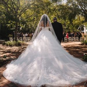 Detachable skirt for wedding dress